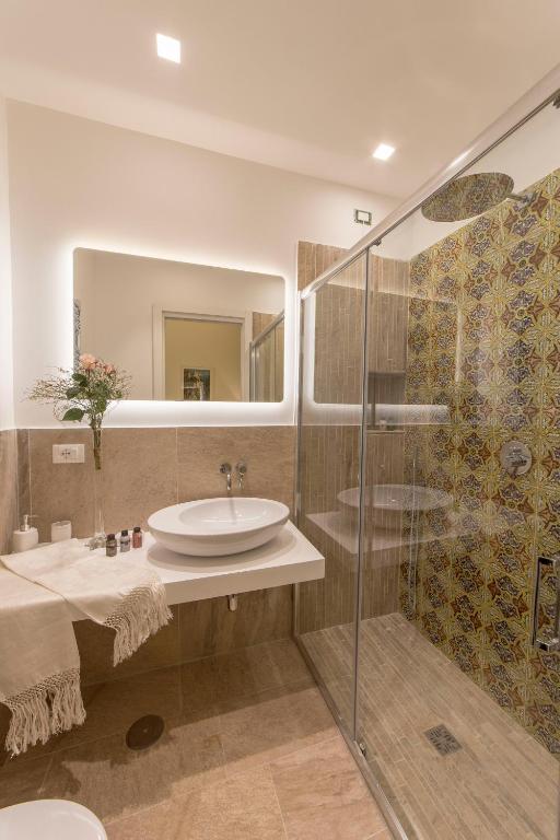 Suites Sorrento Elegance room 5